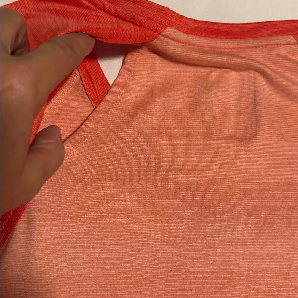 The North Face Short Sleeve Tee - Picture 5 of 6